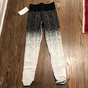 NEW WITH TAGS ATHLETA SMALL LEGGINGS